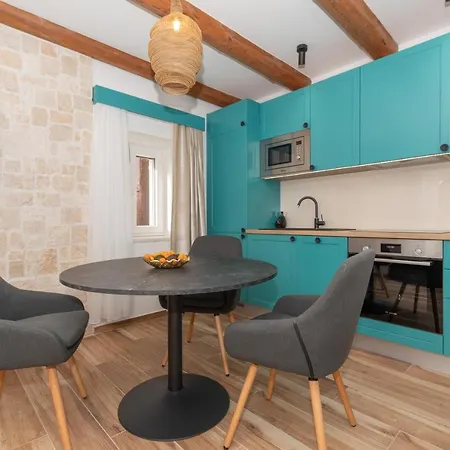 Ivka - Modern And Luxurious Oldtown Makarska